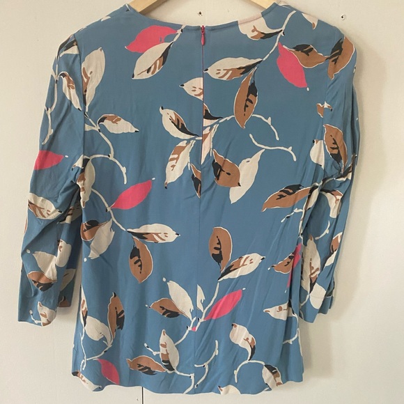 Blue Patterned Blouse - Picture 4 of 6